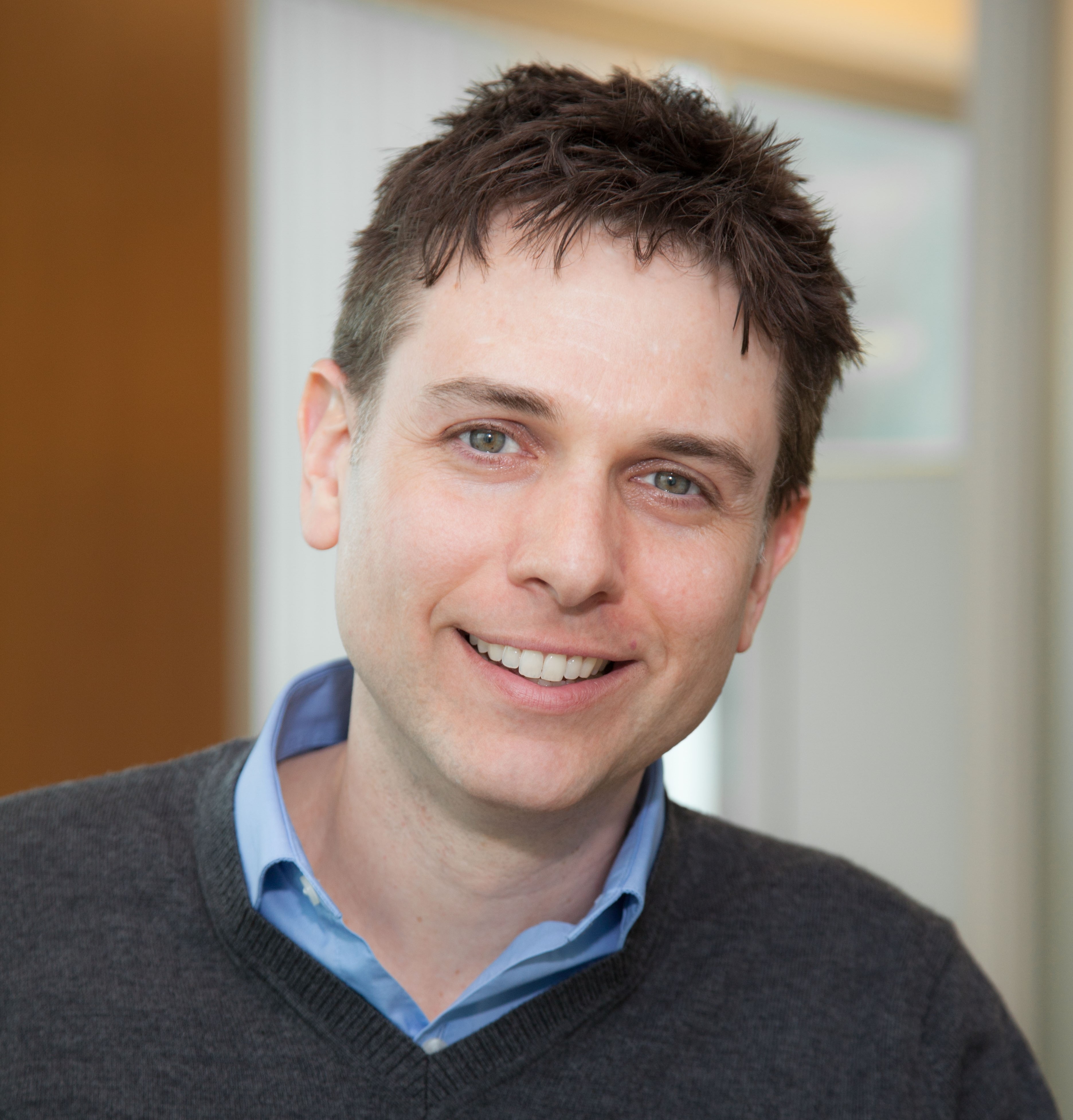 Jason Dionne headshot