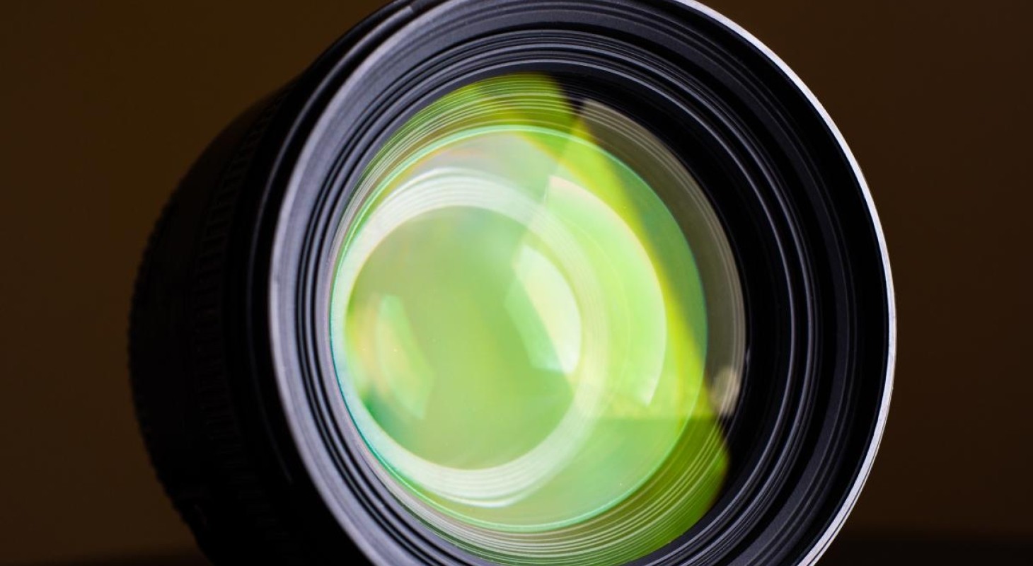 camera-lens-reflecting-lime-green-light