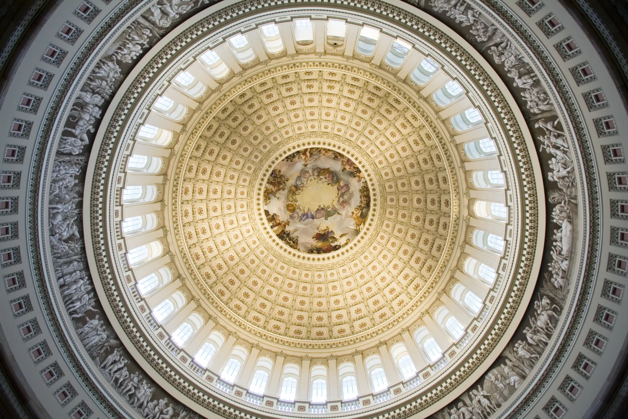 dome of the us capital rotunda